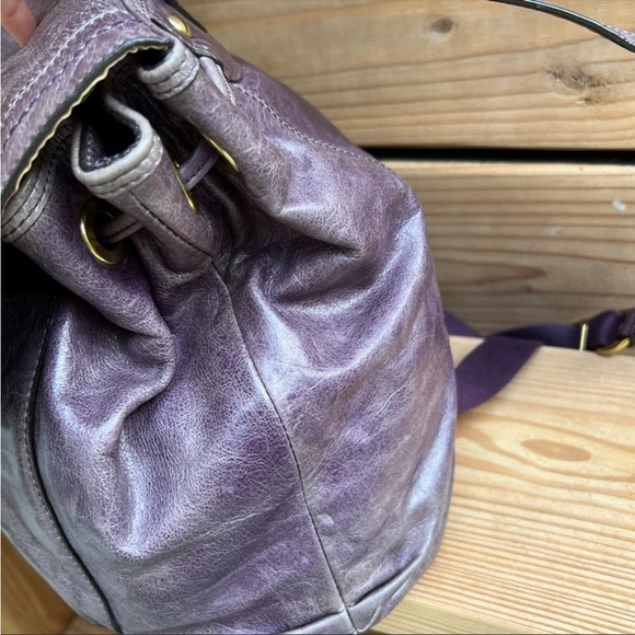 Rare Coach Distressed Leather Drawstring Backpack - Picture 9 of 11